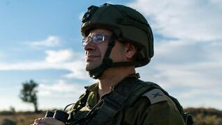 תא"ל רומן גופמן שנפצע קשה בקרבות ב מלחמה