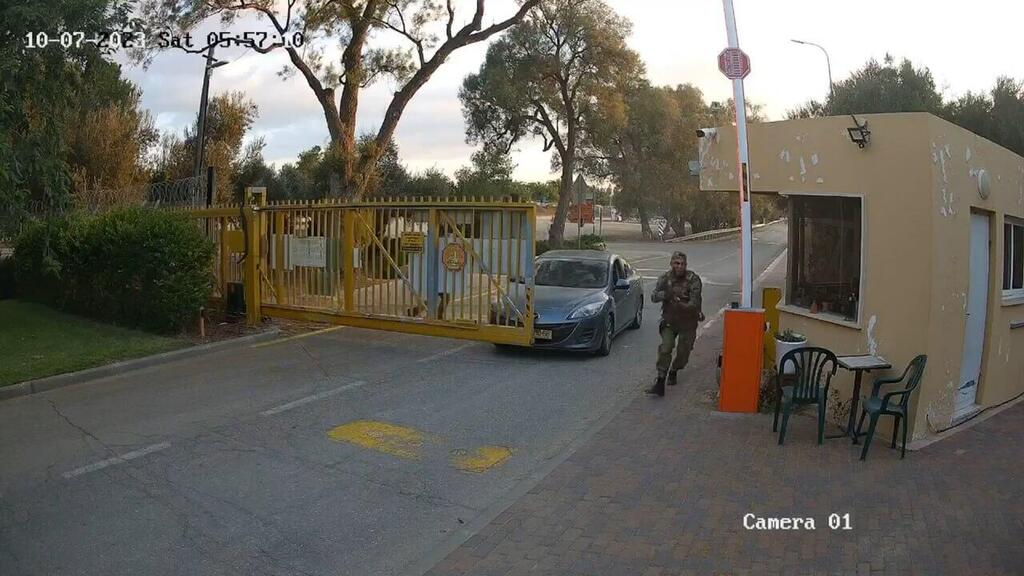 תיעוד: מחבלים יורים אל עבר אזרחים בבארי