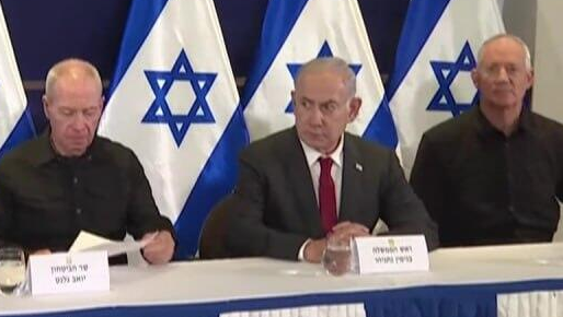 בנימין נתניהו, יואב גלנט ובני גנץ