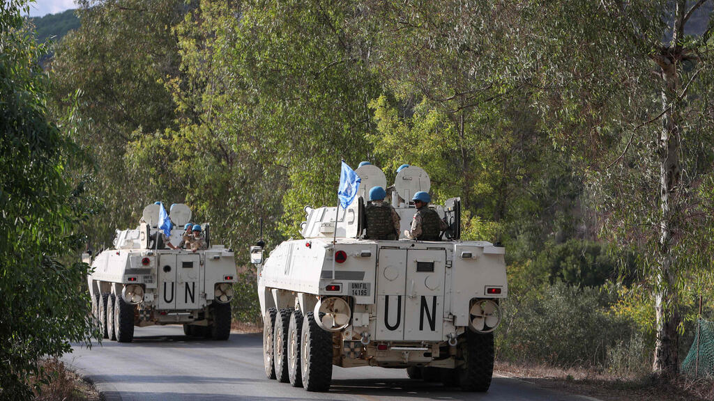 UNIFIL peacekeepers on Patrol in South Lebanon before the war (Photo: Menahem Kahana / AFP) כוחות יוניפיל בדרום לבנון