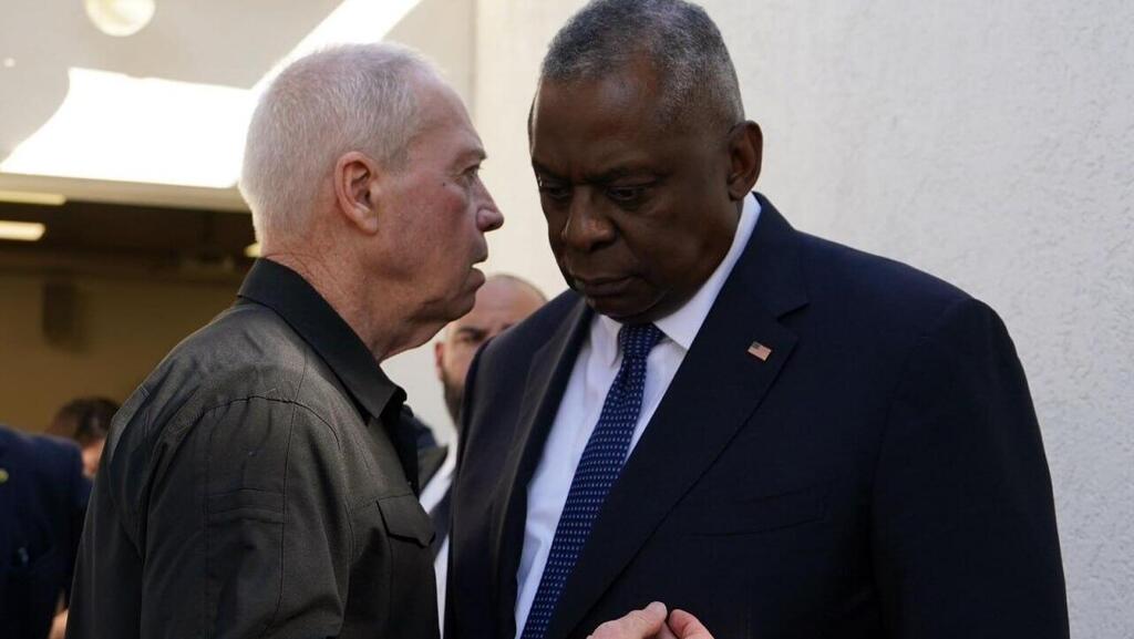 שר הביטחון יואב גלנט עם מזכיר ההגנה האמריקני לויד אוסטין