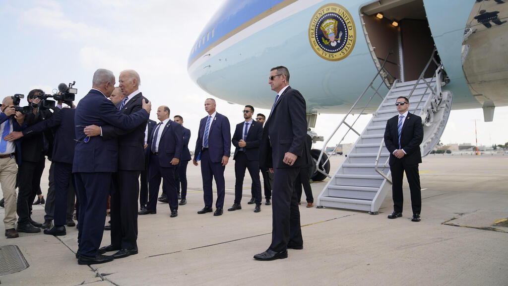 נשיא ארה"ב ג'ו ביידן עם ראש הממשלה בנימין נתניהו ב נתב"ג 