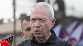 יואב גלנט שר הביטחון באוגדה 162
