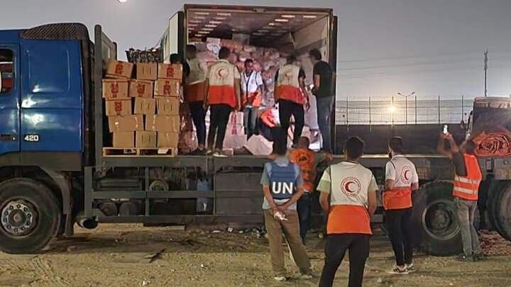 15 משאיות שהגיעו ממצרים דרך מעבר רפיח לרצועת עזה