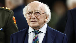 נשיא אירלנד מייקל היגינס