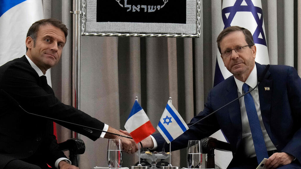 נשיא המדינה יצחק הרצוג נפגש עם נשיא צרפת עמנואל מקרון