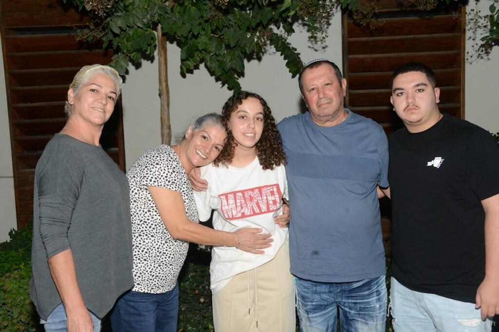 Ori Megidish reunited with her family after being freed from Hamas captivity  by IDF troops 