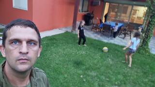 Борис перед тем, как вернуться в кибуц Нир-Ам 7 октября 
