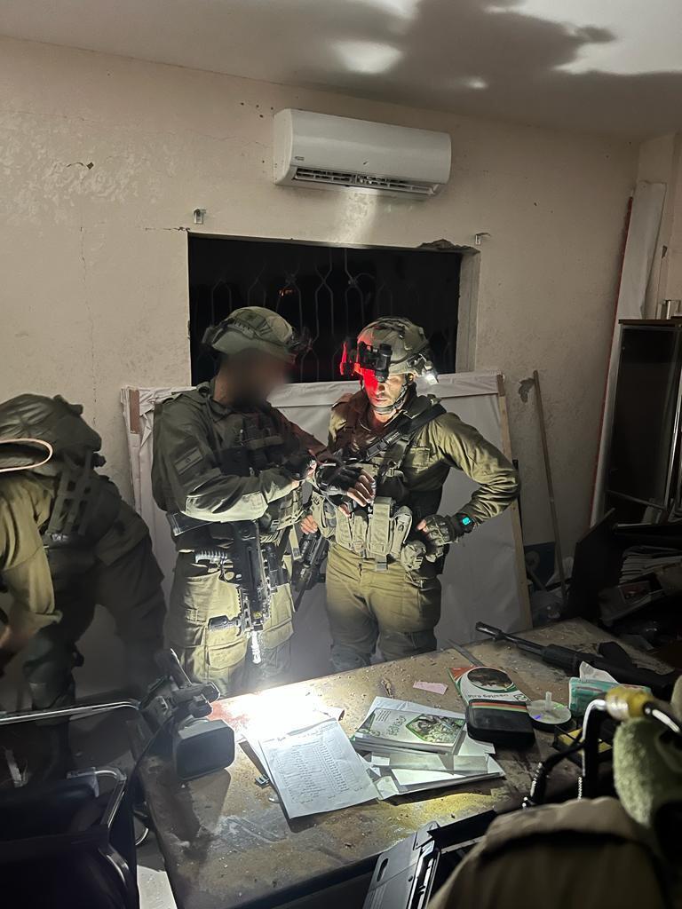 פקודות מבצע, מפות אופרטיביות ואמצעי תקשורת של ארגון הטרור חמאס - המידע המודיעני שאותר במעוז השליטה של ארגון הטרור חמאס בג'באליה