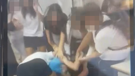 תלמידה בכיתה ט' בבית ספר ריגלר בנתניה הותקפה על ידי חבורת תלמידות