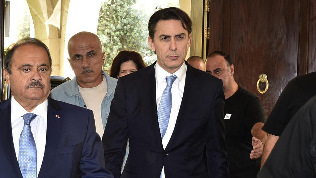 לבנון השליח עמוס הוכשטיין ו שגרירת ארה"ב ב לבנון ביקור פתע פגישה עם יו"ר הפרלמנט נביה ברי