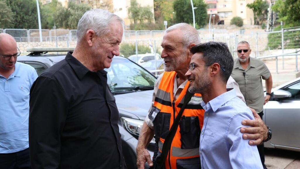 גני גנץ בהצהרה לתקשורת במסגרת סיורו בגזרה הצפונית