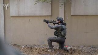 תיעוד מפעילות צוות הקרב החטיבתי של חטיבת הצנחנים בשכונת רימאל