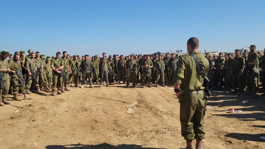 טקס קבלת הכומתה הירוקה של לוחמי חטיבת הנח"ל בלב רצועת עזה