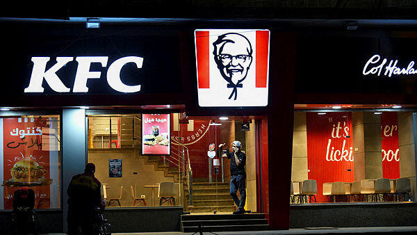 סניף KFC בקהיר ריק