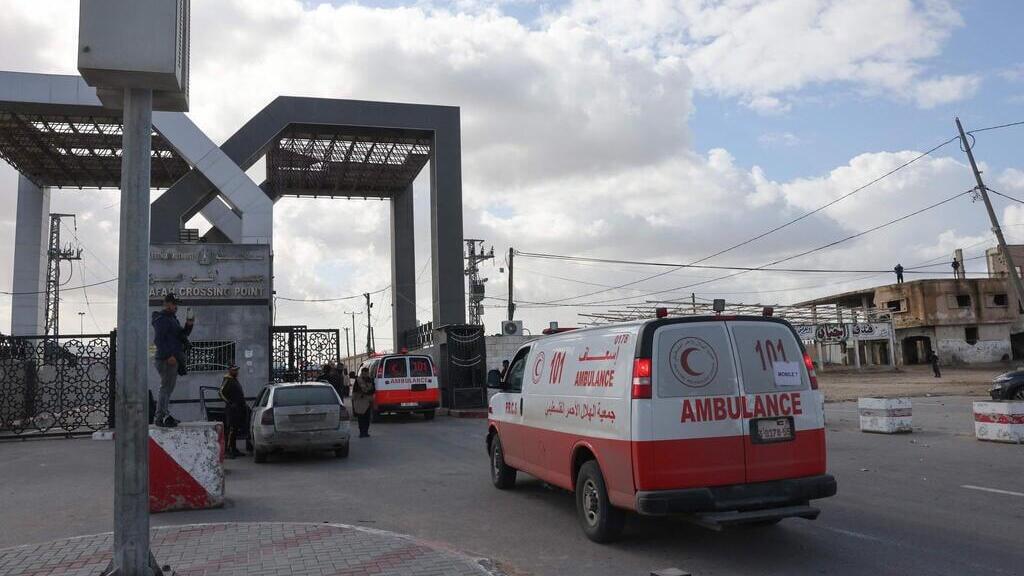 An Egyptian ambulance at the Rafah border crossing 