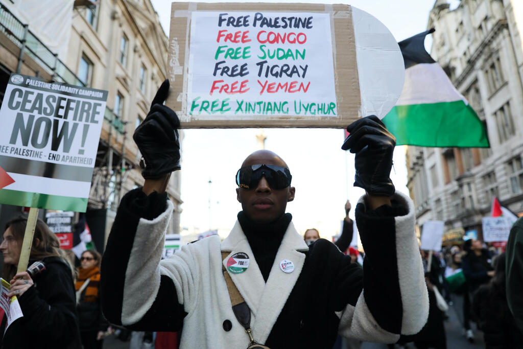 לונדון הפגנה פרו פלסטינית נגד ישראל