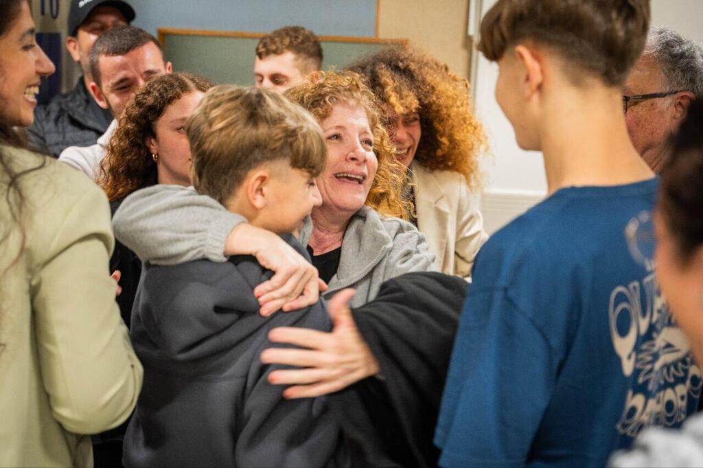 מירב טל ומשפחתה מירב טל ומשפחתה