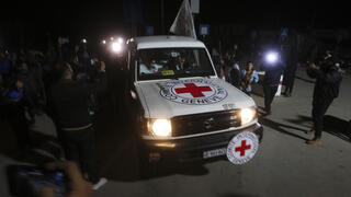 העברת החטופות במעבר רפיח