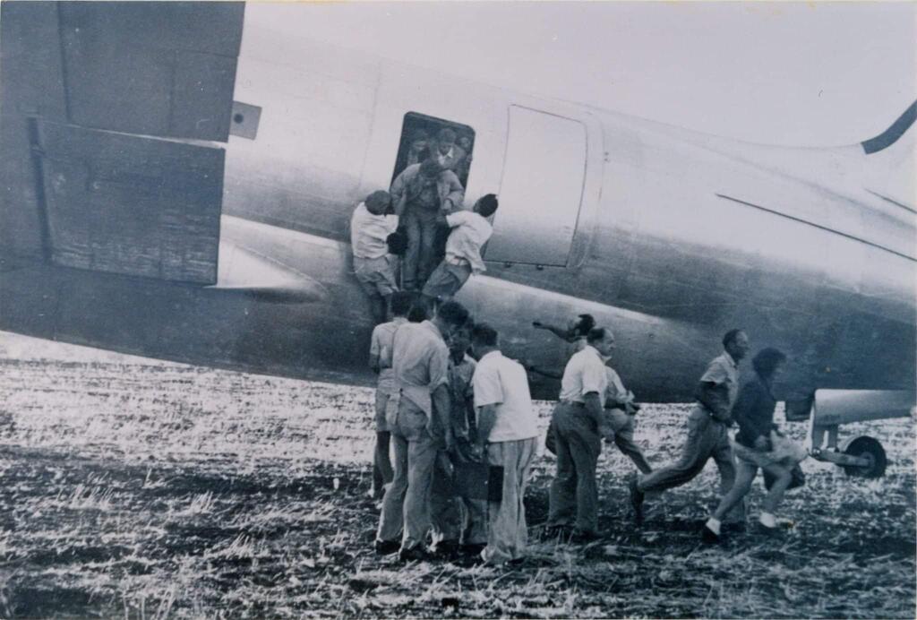 הוצאת יהודים מעיראק בשת 1949 במסגרת מבצע מיקלברג