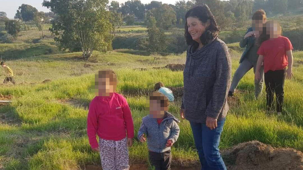 עופרה קידר ונכדיה עופרה קידר ז"ל