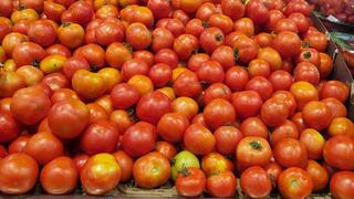 עגבניות בסופר