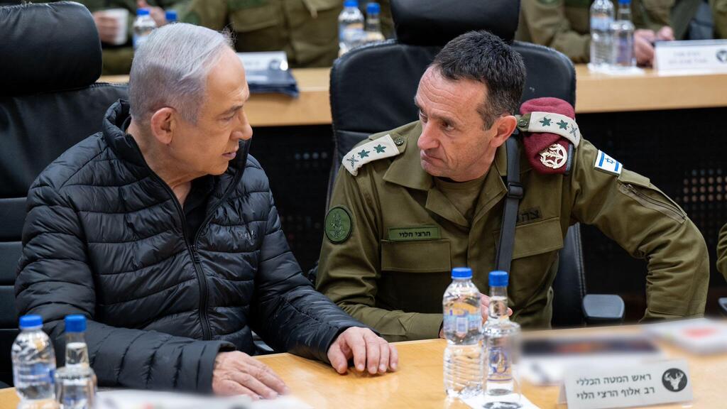 ראש הממשלה בנימין נתניהו, שר הביטחון יואב גלנט והרמטכ"ל רב-אלוף הרצי הלוי בהערכת מצב בצפון