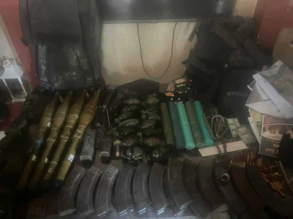 אמל"חים שאותרו במפקדה צבאית בשכונת שג'עייה