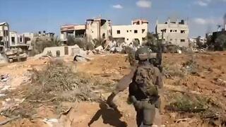 תיעוד:  צוות הקרב של חטיבה 188 פשט ועצר עשרות מחבלי חמאס בתוך בית ספר באל בורייג׳