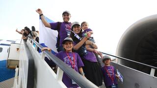 Family from North America arrives on aliyah in the midst of the war against Hamas in Gaza