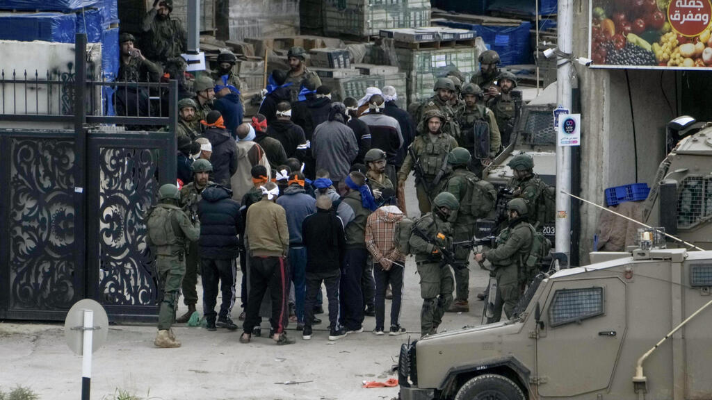 המעצרים במחנה הפליטים נור א-שמס