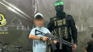 תיעוד: חמאס והג׳יהאד האיסלמי משתמשים בילדים לפעילות צבאית והסתה מגיל צעיר