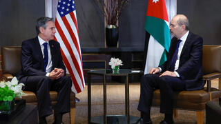 בלינקן נפגש עם שר החוץ של ירדן בעמאן
