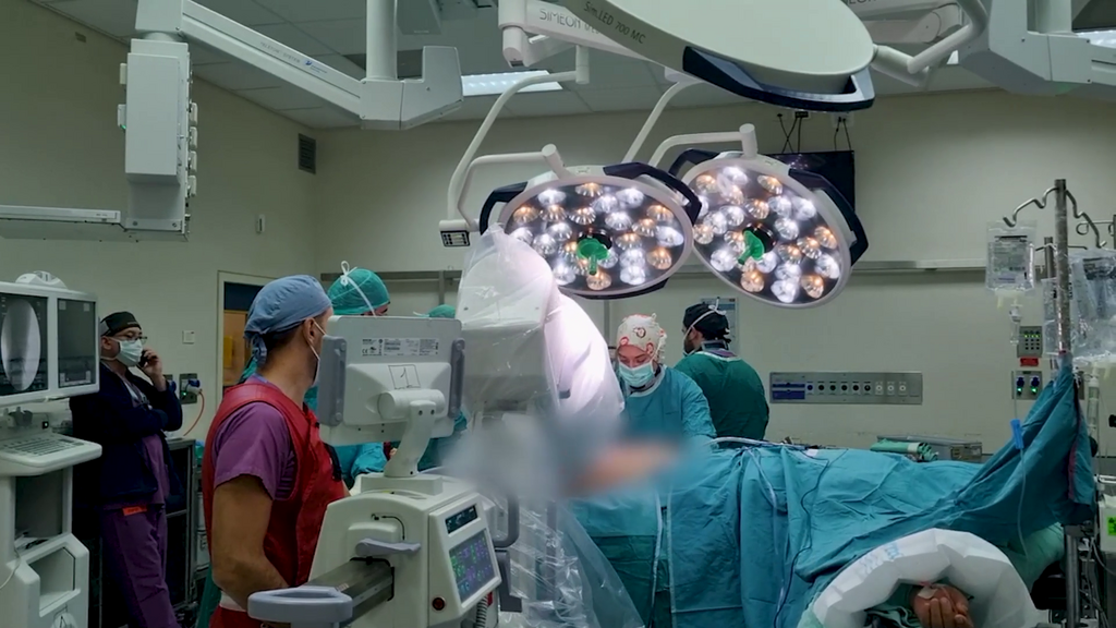 בית החולים סורוקה חדר ניתוח פצועי חרבות ברזל