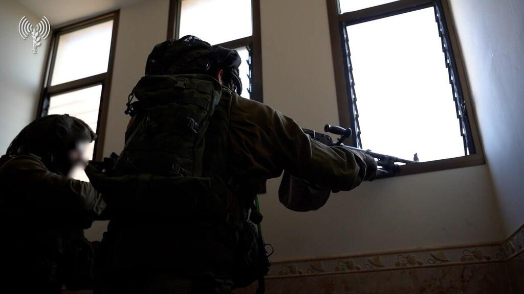 תיעוד: כוחות חטיבת יפתח פועלים במחנה אל מועאזי