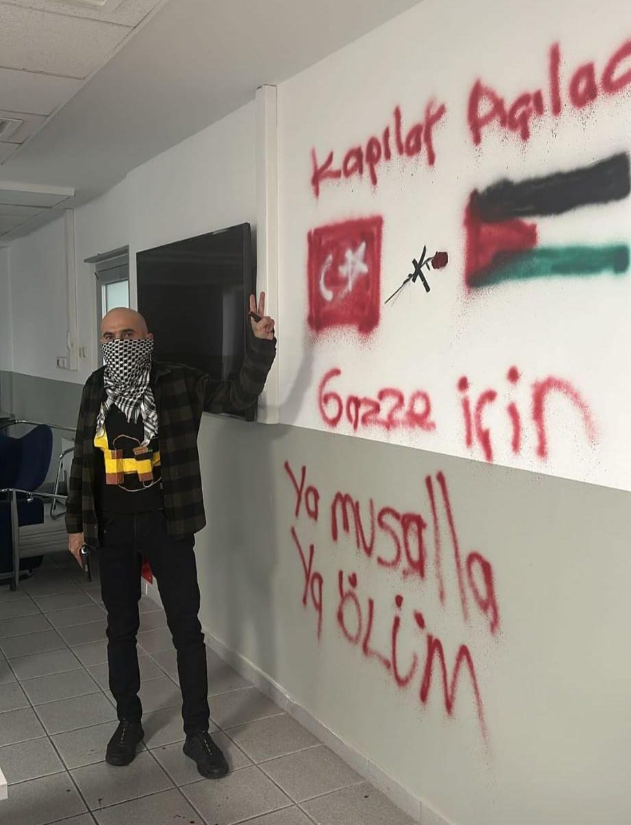 צוותי התאגיד הטורקי פרוקטר אנד גמבל נלקחו כבני ערובה במחאה על תקיפות ישראל ברצועת עזה
