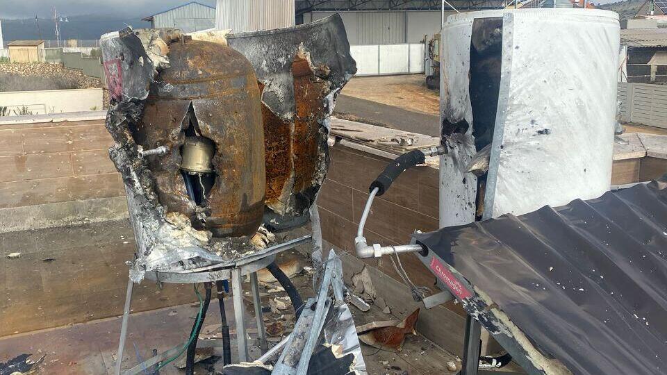 נפילה באביבים