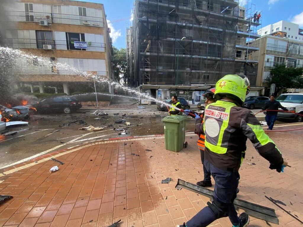 פתח תקווה פיצוץ רכב ניסיון חיסול 