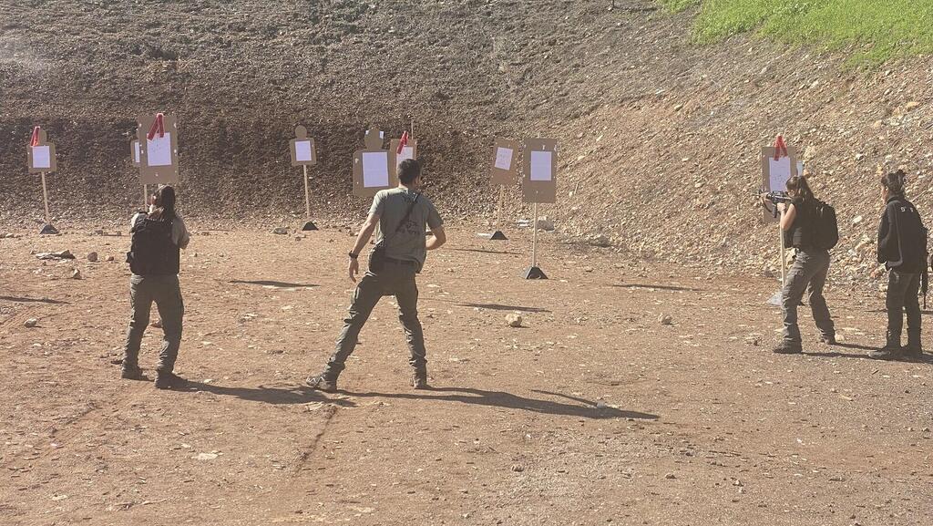 Border Police officers at the firing range