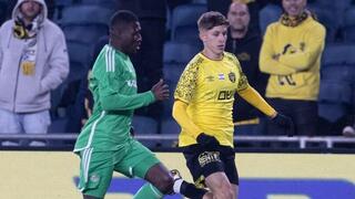 עלי מוחמד מול עדי יונה