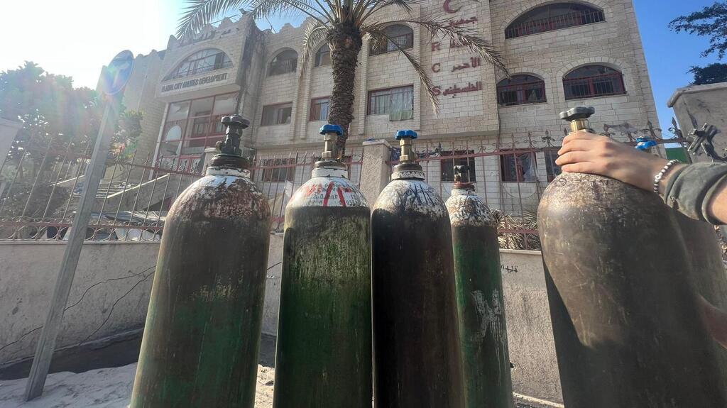 The oxygen cylinders brought to treat patients in the hospital