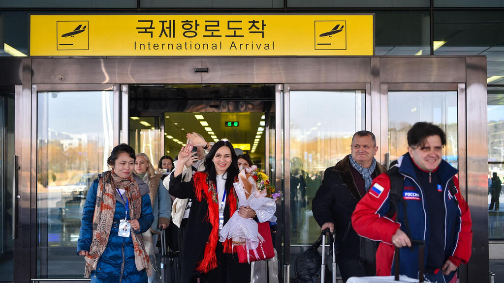 קבוצה של תיירים רוסים ביקרה לראשונה בצפון קוריאה מאז התפרצות הקורונה