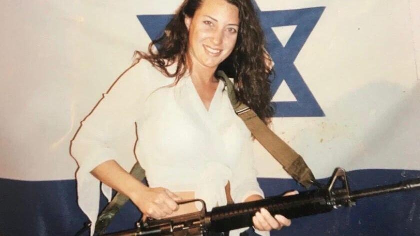 עו"ד דברה גסמן