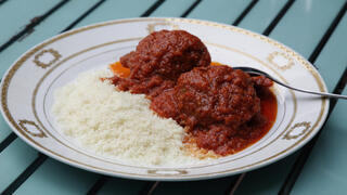 קציצות ארטישוק, מסעדת הבסטה