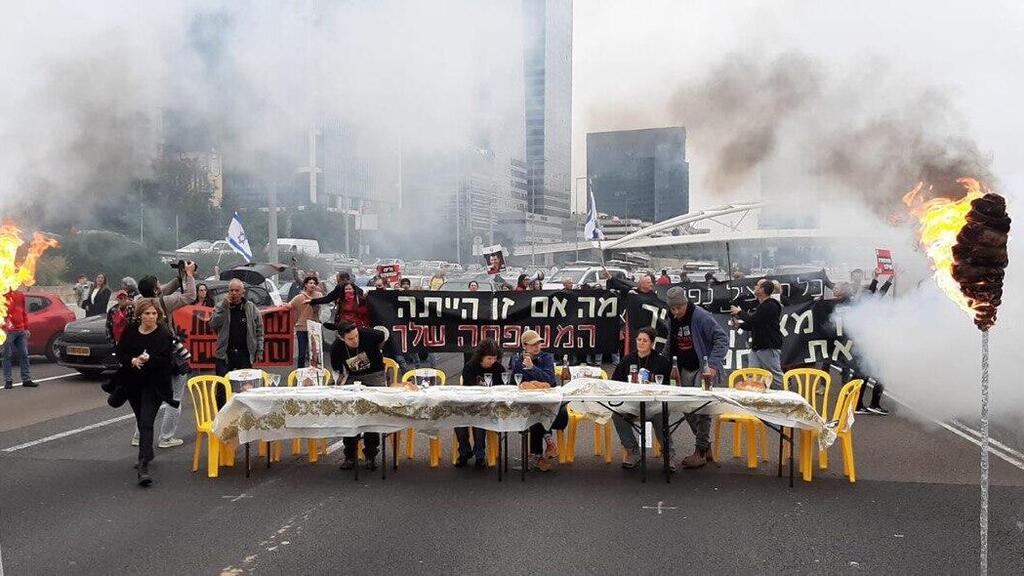 מחאה משפחות החטופים בנתיבי איילון, תל אביב