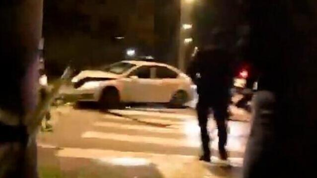 תיעוד: מרדף המשטרה נגד האישה הערבייה מנוף הגליל שגנבה רכב 