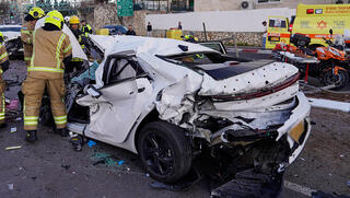 תאונת דרכים בירושלים בין 4 כלי רכב ברחוב גולומב
