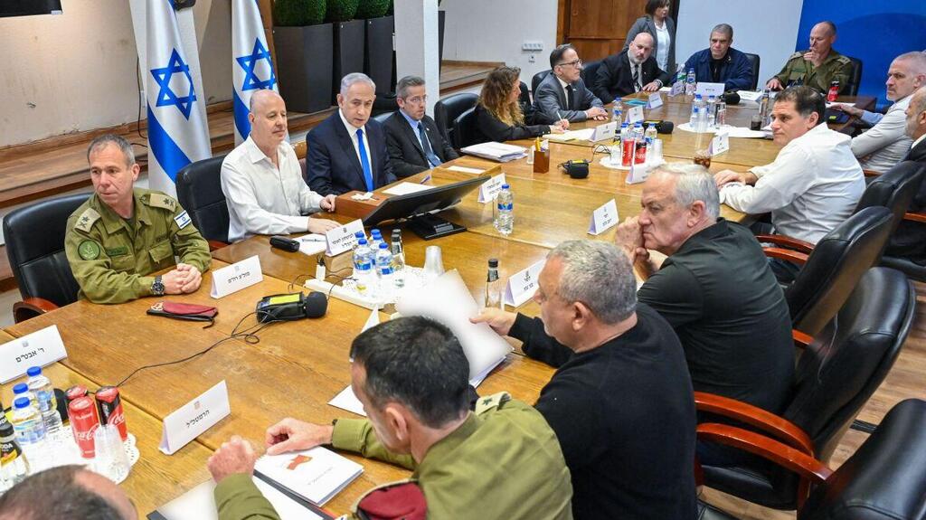 ראש הממשלה בנימין נתניהו כינס את הקבינט המדיני ביטחוני בקריה בתל אביב