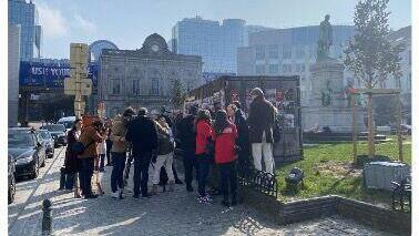 מכולה המדמה מנהרה בה מוחזקים חטופים בשבי החמאס - בבריסל 