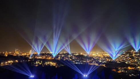 Светозвуковое шоу в Иерусалиме 